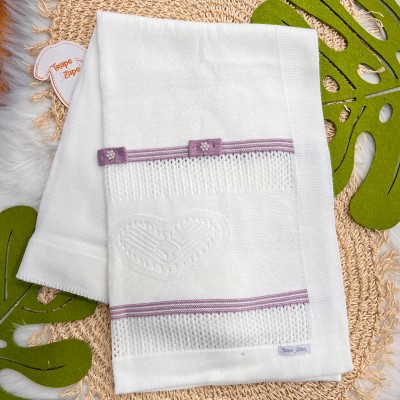 Saída Maternidade Maitê - Off White e Lilás Saída Maternidade Maitê - Off White e Lilás